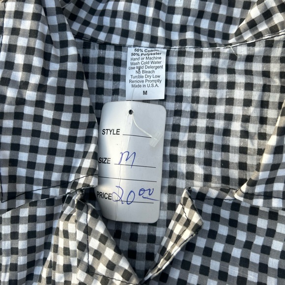 Pin up plaid top - Picture 3 of 3